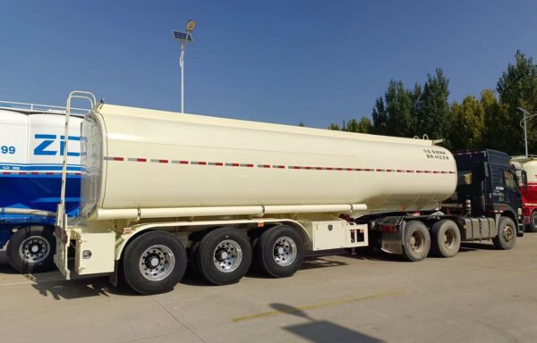 4 Axle 60000 Liters Fuel Tanker Trailer