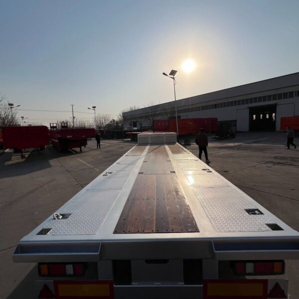 Lowbed Semi Trailer manufactured by TITAN Vehicle